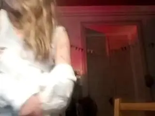 Charityhollner  live sex cam