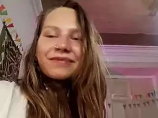 Charityhollner  live sex cam