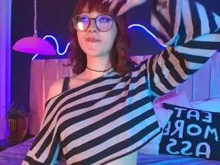 Cute-lily  live sex cam