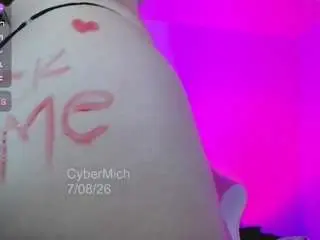 Cybermich  live sex cam