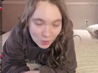 Genne-tierney  live sex cam