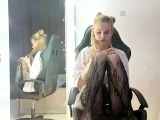 Kisapisa  live sex cam