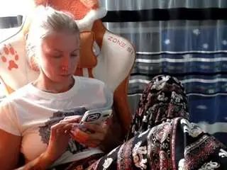 Lollyfox  live sex cam