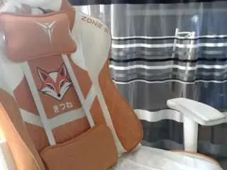Lollyfox  live sex cam