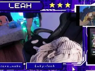 Lucky-leah  live sex cam