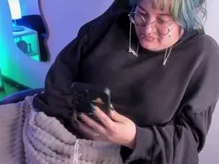 Lucky-leah  live sex cam