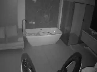 Voyeurcam-casa-salsa-bathroom-4  live sex cam