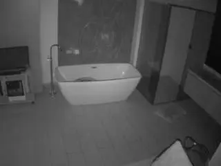 Voyeurcam-casa-salsa-bathroom-4  live sex cam