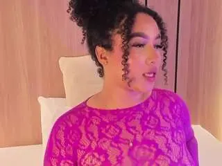 Cloe-25  live sex cam