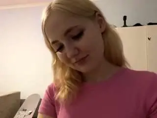 Gertrudisgiachelli  live sex cam