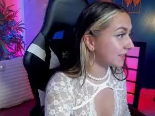 Gisellelaurens  live sex cam