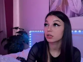 Mackenzie-foy  live sex cam