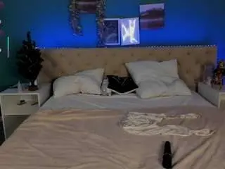 Mavis-willis  live sex cam