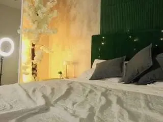 Mavis-willis  live sex cam