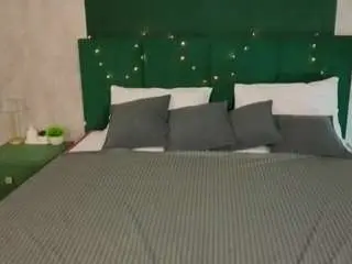 Mavis-willis  live sex cam