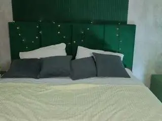 Mavis-willis  live sex cam