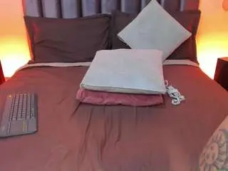 Noahgrayyy  live sex cam