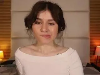 Alicebellamy  live sex cam