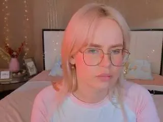 Bellatip  live sex cam