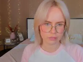 Bellatip  live sex cam