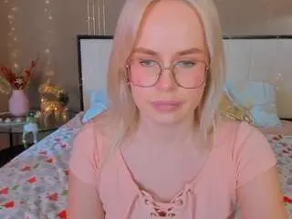 Bellatip  live sex cam