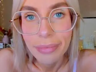 Bellatip  live sex cam
