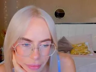 Bellatip  live sex cam