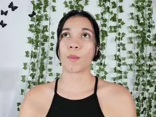 Emily-parrker  live sex cam