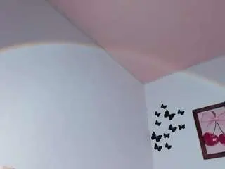 Emily-parrker  live sex cam