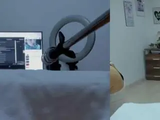 Emily-philip  live sex cam