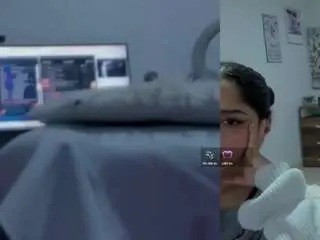 Emily-philip  live sex cam