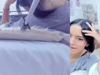 Emily-philip  live sex cam