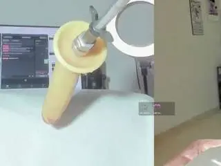 Emily-philip  live sex cam