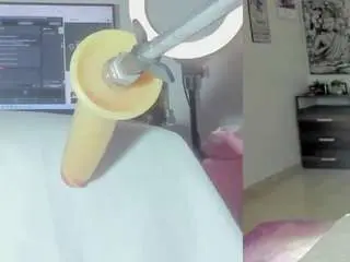 Emily-philip  live sex cam