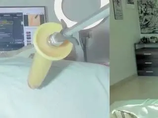 Emily-philip  live sex cam