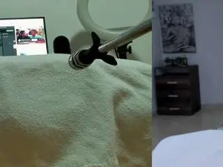 Emily-philip  live sex cam