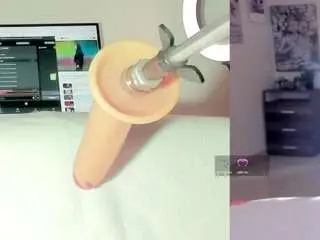 Emily-philip  live sex cam