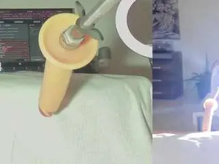 Emily-philip  live sex cam