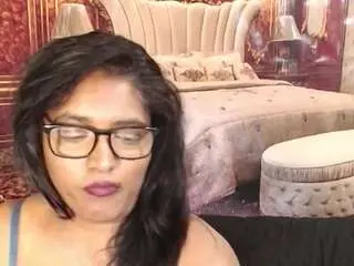 Indiablackpanther  live sex cam