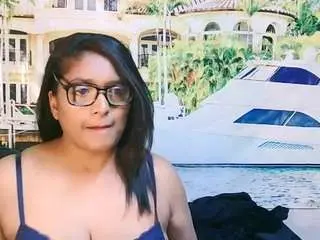 Indiablackpanther  live sex cam
