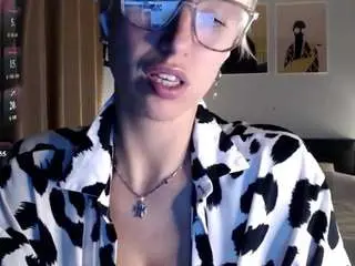 Vivicacoke  live sex cam