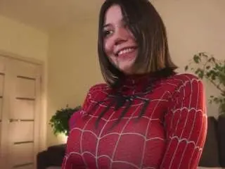 Elvinaclagg  live sex cam
