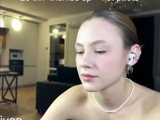 Gwennselvy  live sex cam