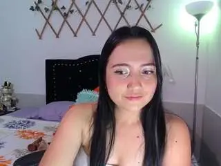 Naughtygirlmmm  live sex cam