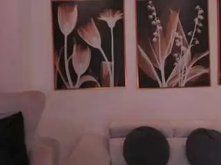 Lili-acosta  live sex cam