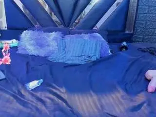 Queenjen  live sex cam