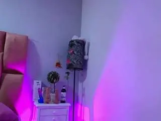 Bonniemayer  live sex cam