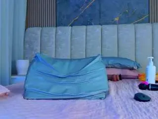 Carol-jc  live sex cam