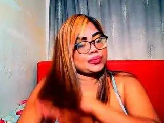 Indianlola00  live sex cam