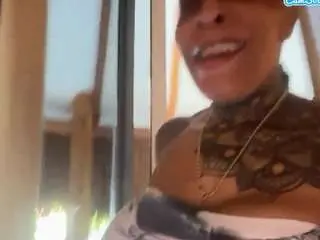 Secretdeesires  live sex cam